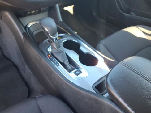 Used 2024 Chevrolet Malibu LT image 19