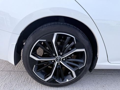 Used 2024 Nissan Altima 2.5 SR image 34