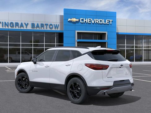 New 2026 Chevrolet Blazer LT w/ Convenience Package FWD image 4