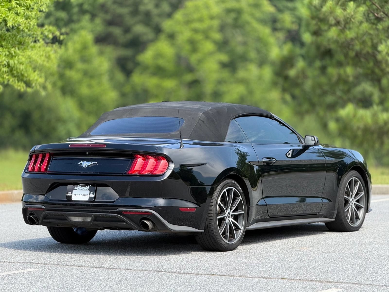 Used 2018 Ford Mustang Convertible w/ Wheel & Stripe Package RWD image 11