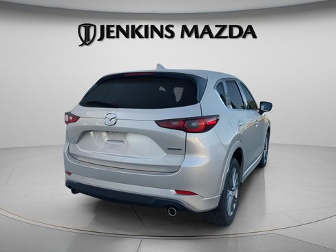 Used 2024 MAZDA CX-5 AWD 2.5 S w/ Premium Package image 5