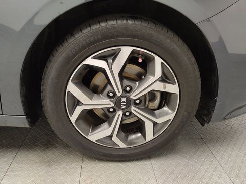 Used 2021 Kia Forte LXS FWD image 31