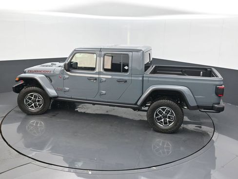New 2025 Jeep Gladiator Rubicon image 40