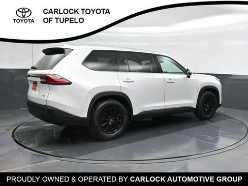Used 2025 Toyota Grand Highlander FWD image 3