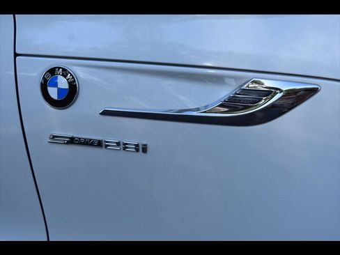 Used 2016 BMW Z4 sDrive28i RWD image 47