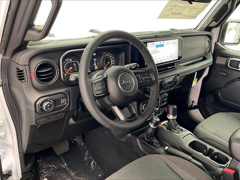 New 2026 Jeep Gladiator Rubicon AWD/4WD image 4