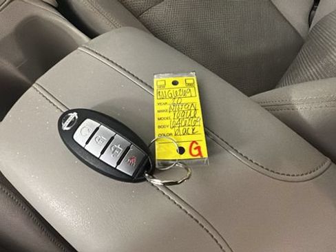 Used 2020 Nissan Rogue Sport SV w/ All-Weather Package AWD/4WD image 24
