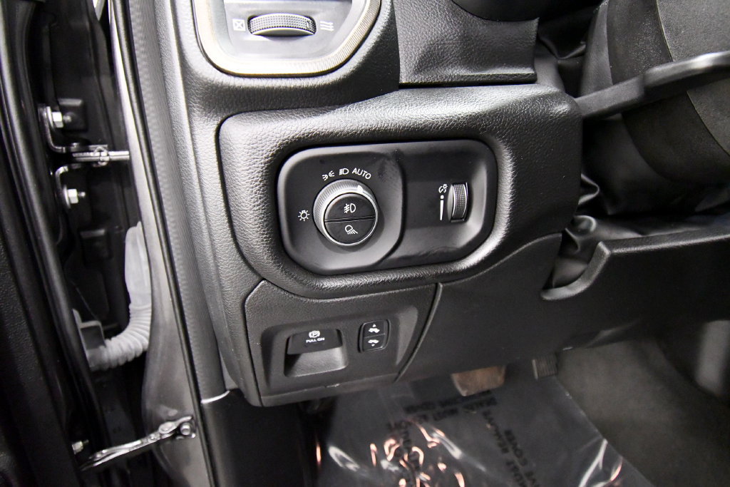 Used 2022 RAM 1500 Sport w/ Rebel Level 2 Equipment Group AWD/4WD image 19