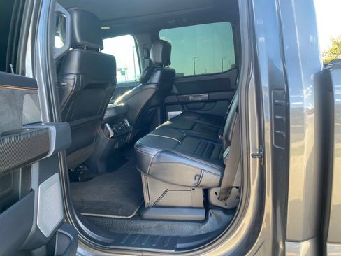 Used 2024 Ford F350 Platinum w/ FX4 Off-Road Package AWD/4WD image 24
