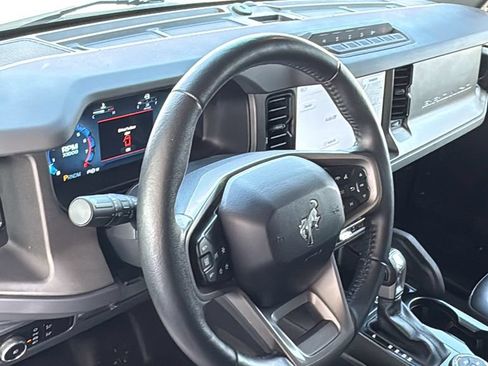 Certified 2025 Ford Bronco Badlands AWD/4WD image 22
