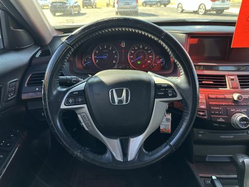 Used 2010 Honda Crosstour EX-L image 19