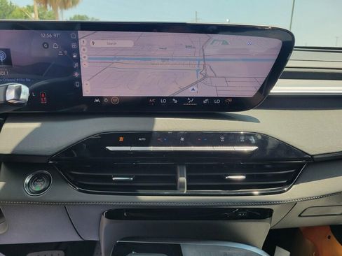 New 2026 Buick Enclave Preferred w/ Power Package image 15