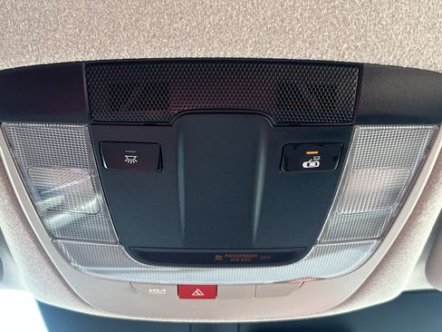 Used 2023 Kia Niro Wind FWD image 26