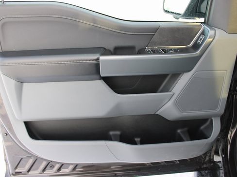 Used 2024 Ford F150 XLT w/ Mobile Office Package image 10