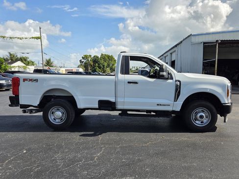 Used 2025 Ford F250 XL w/ FX4 Off-Road Package AWD/4WD image 6
