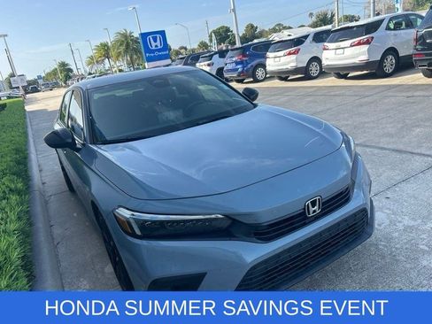 Used 2024 Honda Civic Sport image 3