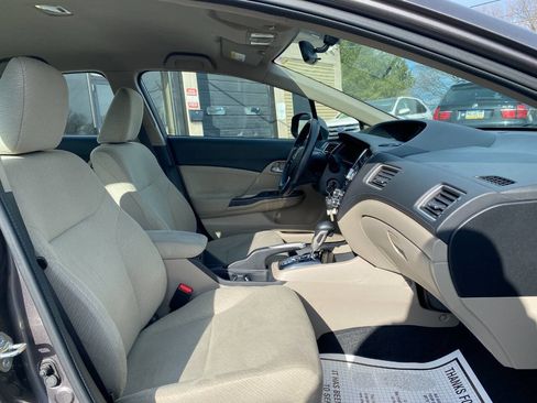 Used 2013 Honda Civic LX image 29