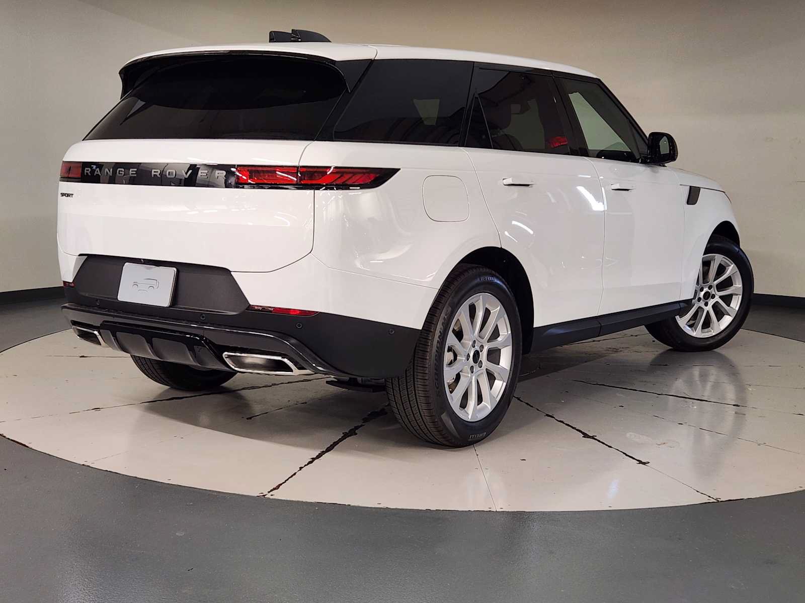 New 2027 Land Rover Range Rover Sport SE AWD/4WD image 2