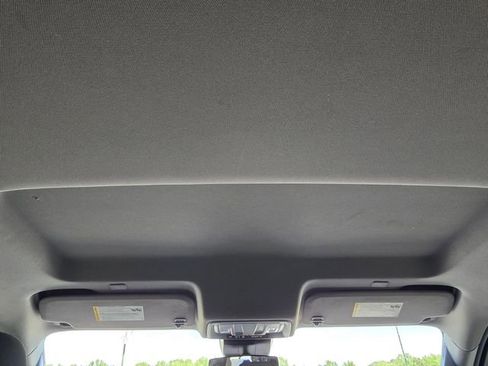 Used 2024 Chevrolet Silverado 3500 LT AWD/4WD image 40