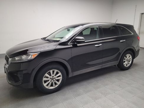 Used 2019 Kia Sorento L image 2