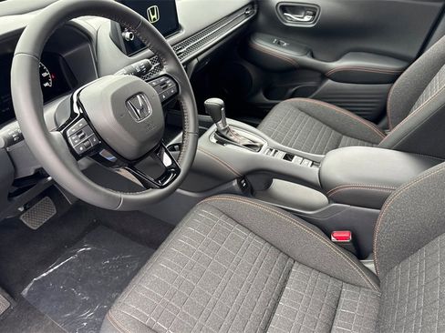New 2026 Honda HR-V Sport image 9