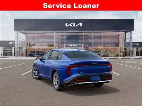 New 2025 Kia K4 LXS image 4