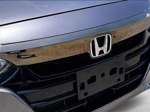 Used 2018 Honda Accord Sport image 27