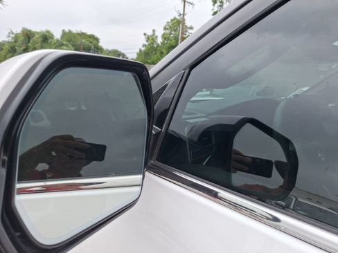 Used 2026 Toyota Tundra Limited w/ Power Package AWD/4WD image 15