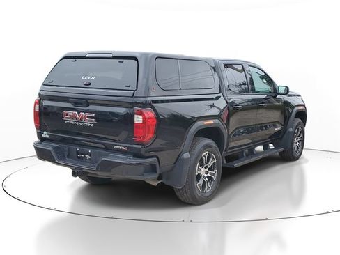 Used 2023 GMC Canyon AT4 w/ AT4 Premium Package AWD/4WD image 4