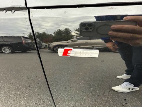 Used 2017 Audi A4 2.0T Premium Plus image 12