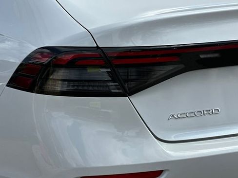 Certified 2024 Honda Accord EX image 28