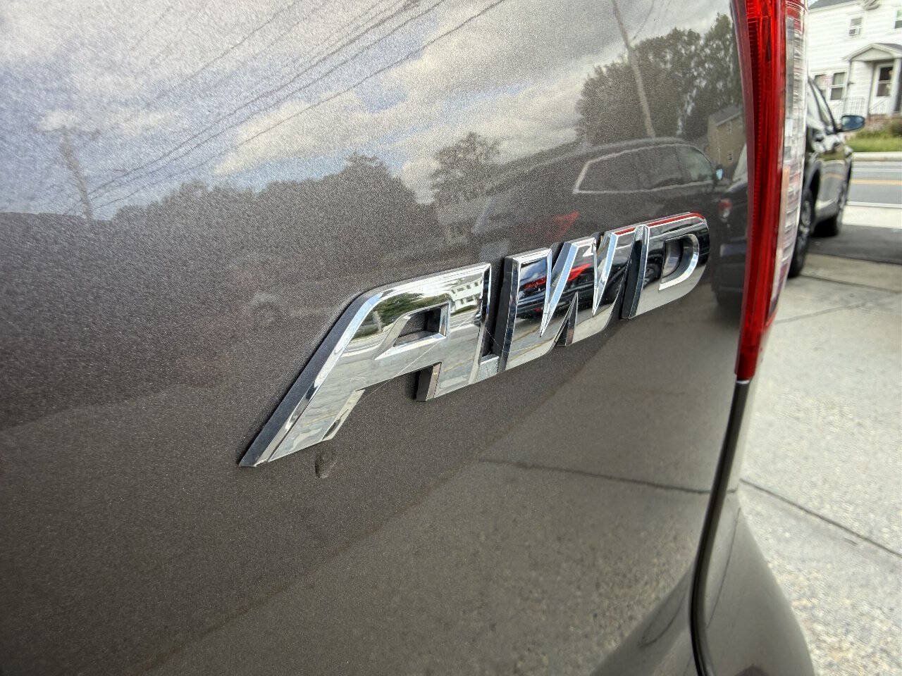 Used 2015 Honda CR-V EX-L image 40