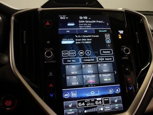 Used 2023 Subaru Ascent Limited w/ Technology Package AWD/4WD image 24
