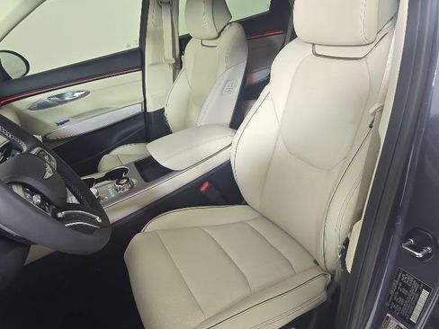 New 2026 Genesis GV70 2.5T Advanced AWD/4WD image 16