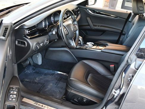 Used 2019 Maserati Quattroporte S image 42