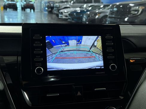 Used 2023 Toyota Camry SE FWD image 32