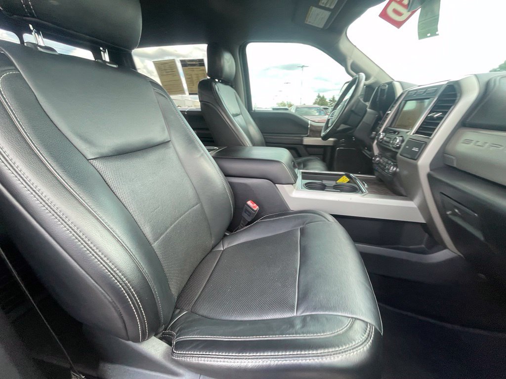 Used 2019 Ford F250 Lariat w/ Lariat Ultimate Package AWD/4WD image 29