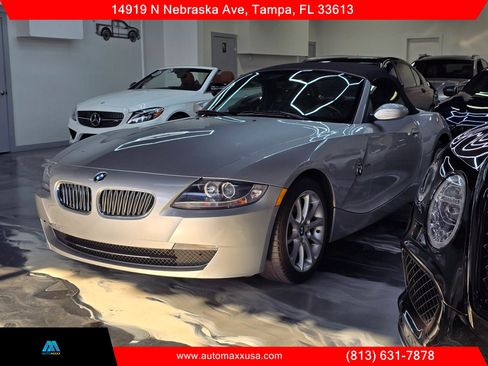Used 2008 BMW Z4 3.0i RWD image 13