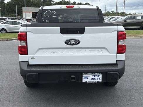 New 2026 Ford Maverick XLT w/ XLT Luxury Package FWD image 28