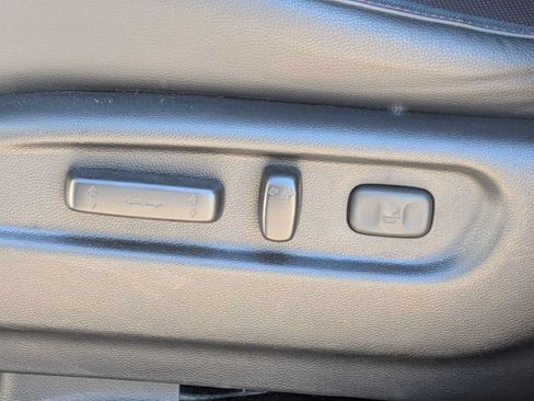 Used 2025 Honda Ridgeline Black Edition image 16