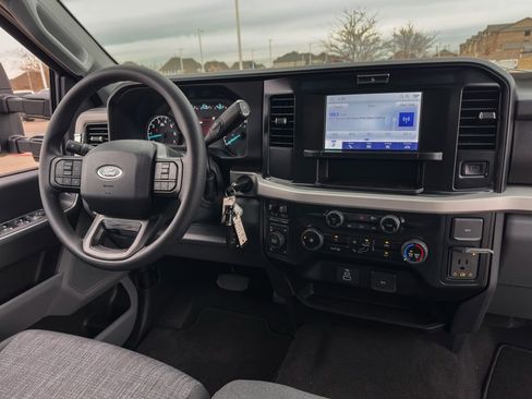 New 2026 Ford F250 XLT w/ FX4 Off-Road Package image 29