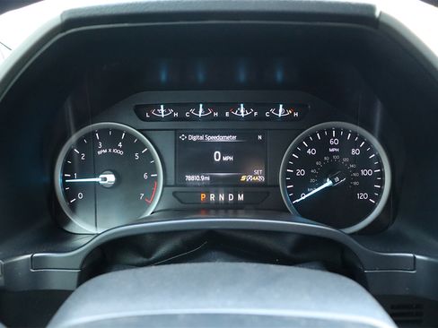 Used 2020 Ford Expedition XLT AWD/4WD image 32