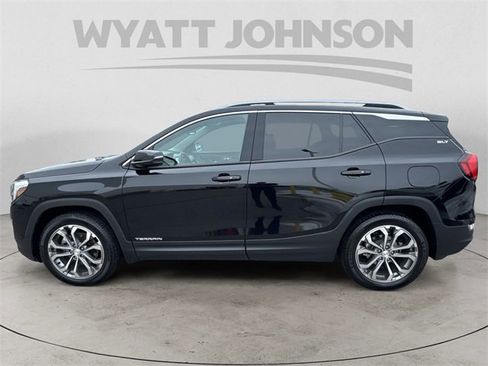 Used 2018 GMC Terrain SLT w/ Preferred Package image 2