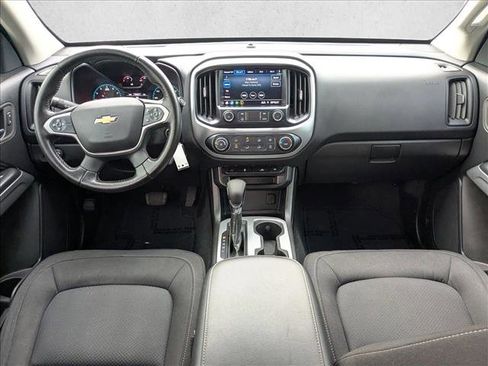 Used 2022 Chevrolet Colorado LT w/ LT Convenience Package image 16