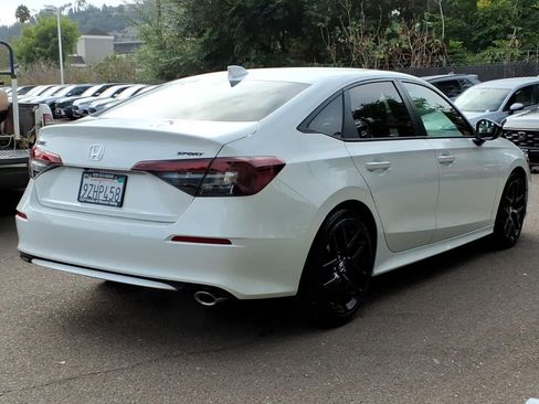 Used 2026 Honda Civic Sport image 4