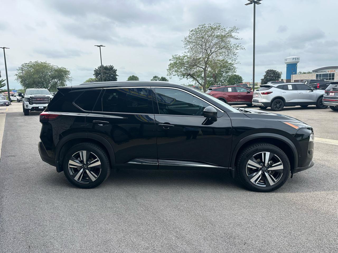 Used 2022 Nissan Rogue SL w/ SL Premium Package AWD/4WD image 8
