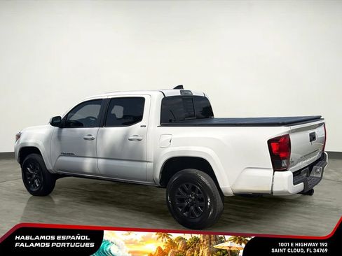 Used 2023 Toyota Tacoma SR5 w/ Technology Package RWD image 4