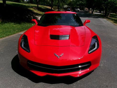 Used 2014 Chevrolet Corvette Stingray Coupe w/ 2LT Preferred Equipment Group RWD image 2