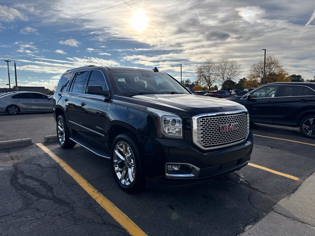 Used 2016 GMC Yukon Denali w/ Open Road Package AWD/4WD image 4