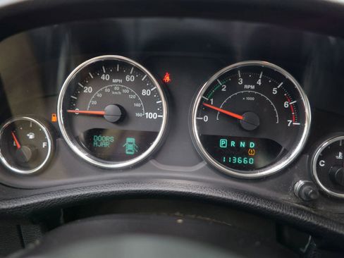 Used 2011 Jeep Wrangler Unlimited Sport image 20